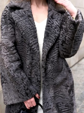 Шуба из каракуля 130см