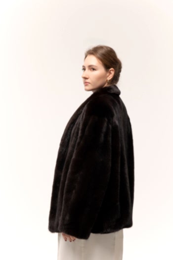 Жакет из датской норки в черном натуральном цвете 70см