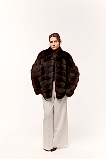 Шуба из темного соболя 75см 