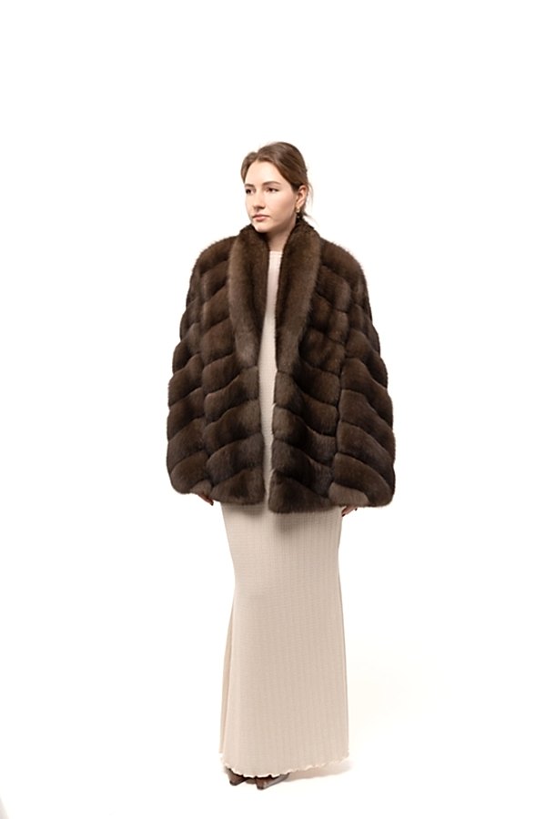 Шуба из соболя с шалевым воротником 8