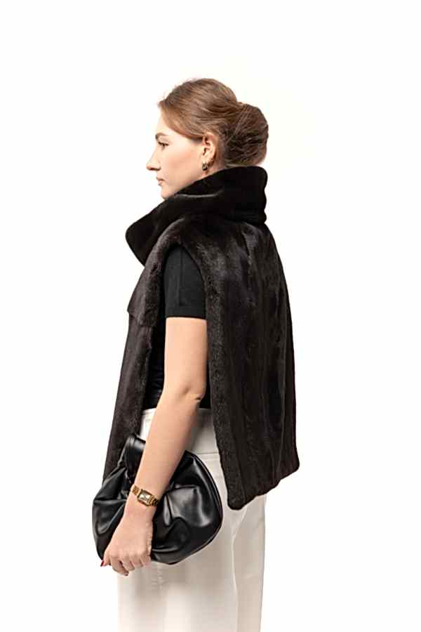 Манишка из норки 